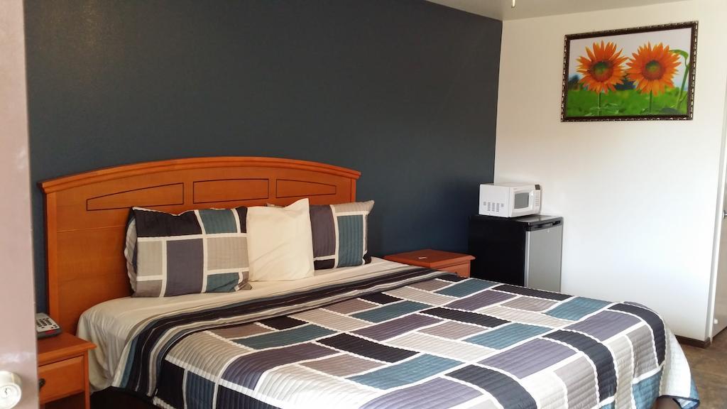 Tilden Country Inn Pokoj fotografie